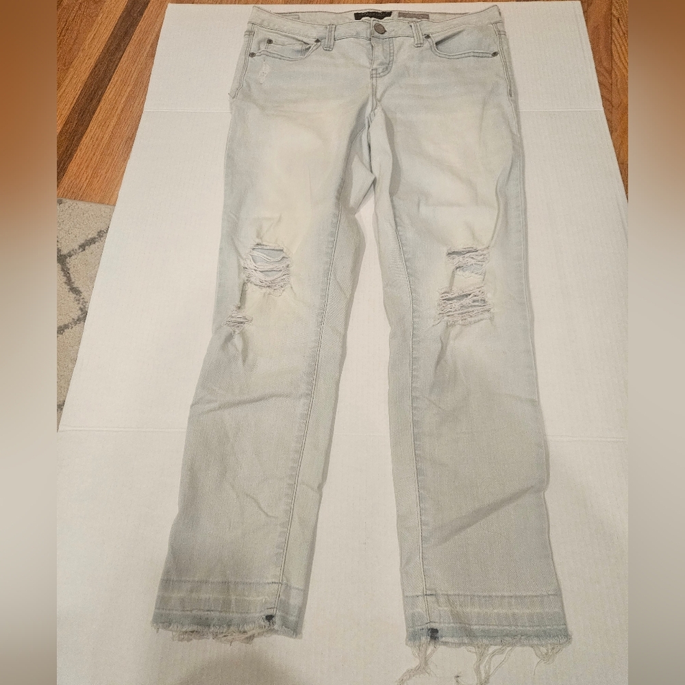 Light blue/white distressed jeans size 8